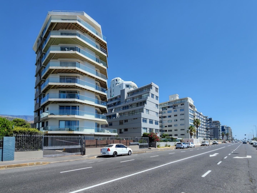 To Let 2 Bedroom Property for Rent in Mouille Point Western Cape